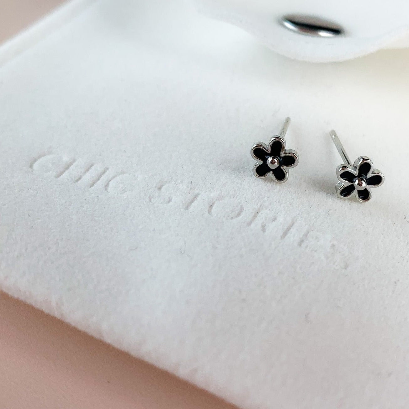 Black or White Flower Stud Earrings