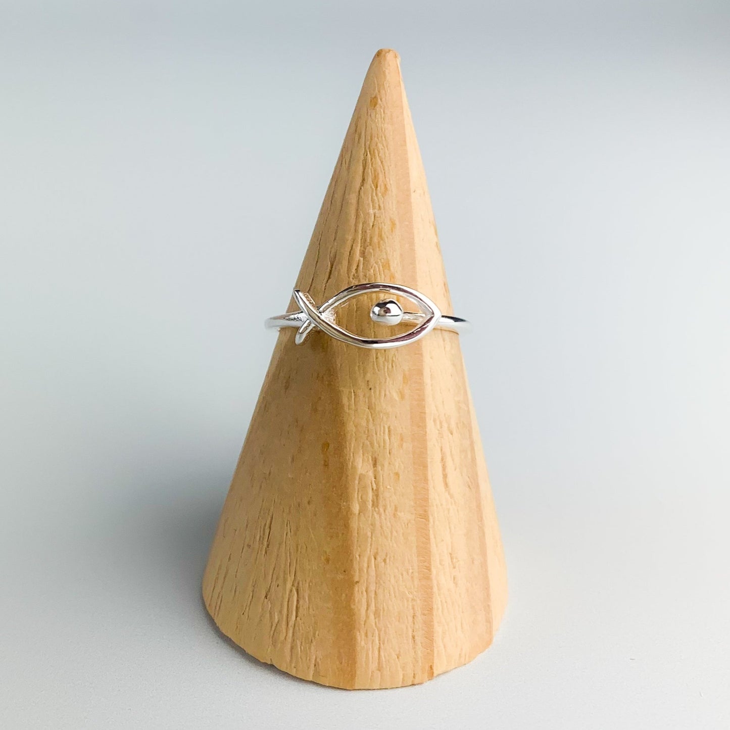 Minimalist Fish Adjustable Ring