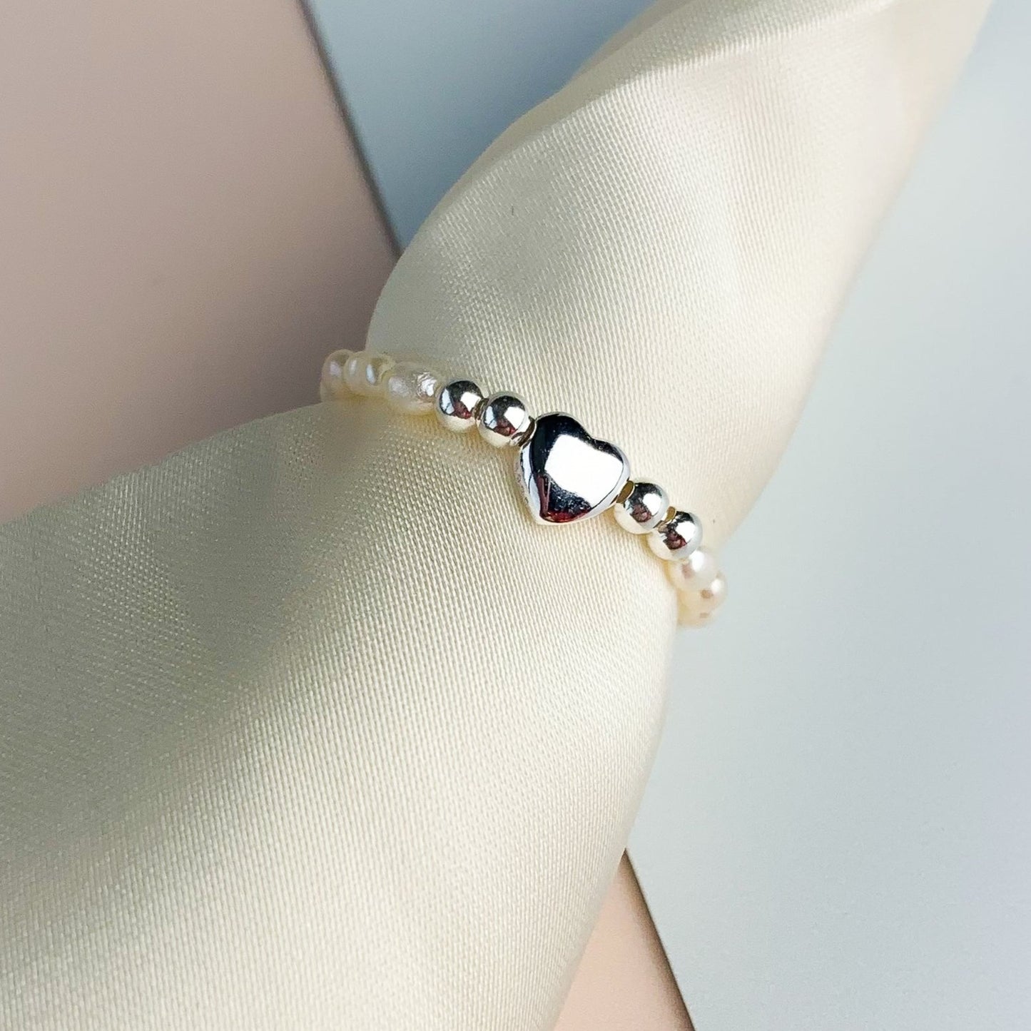 Heart Charm Pearl Bead Ring