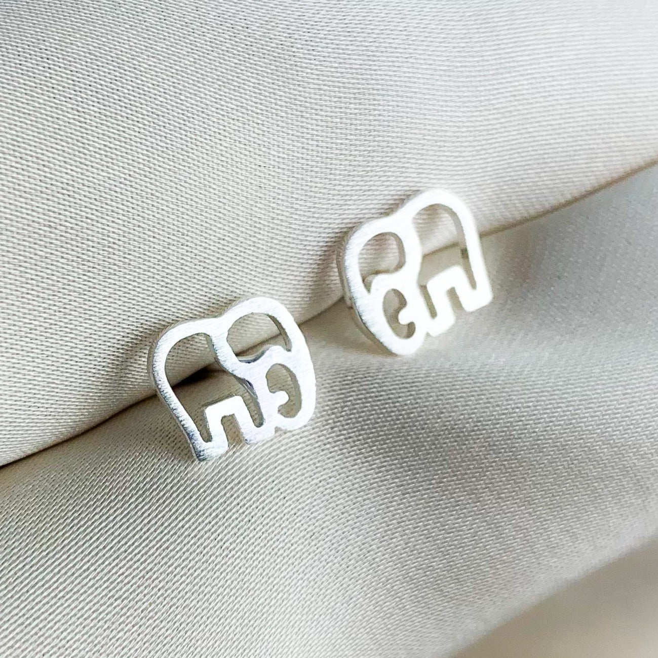 Elephant Outline Stud Earrings