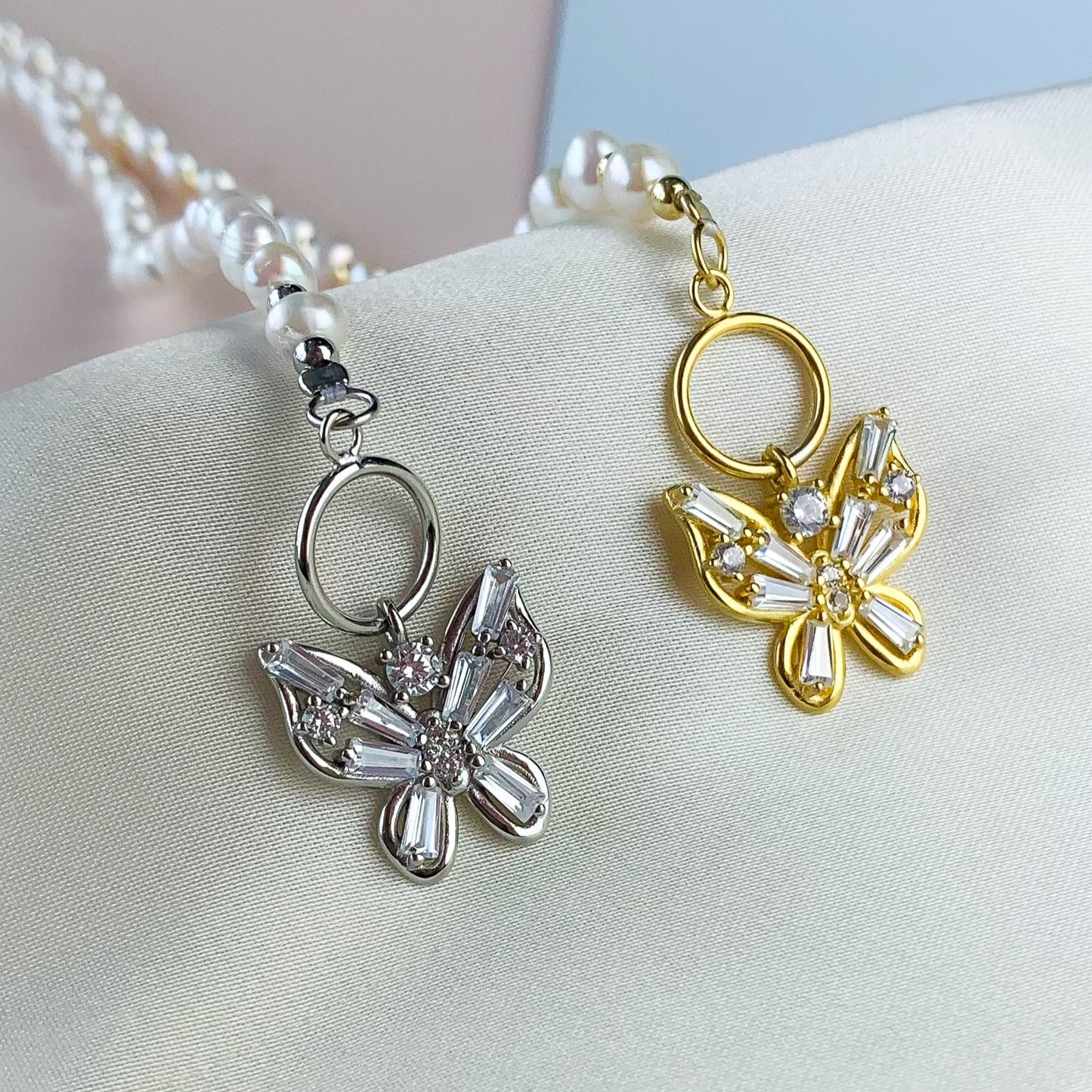 Butterfly Pendant Pearl Choker Necklace