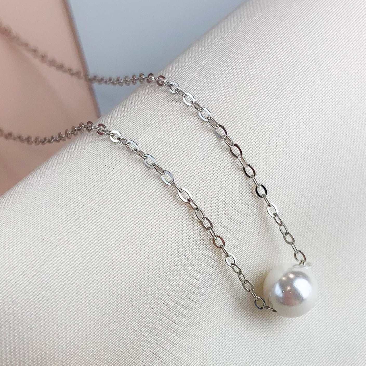 Pearl Bead Pendant Necklace