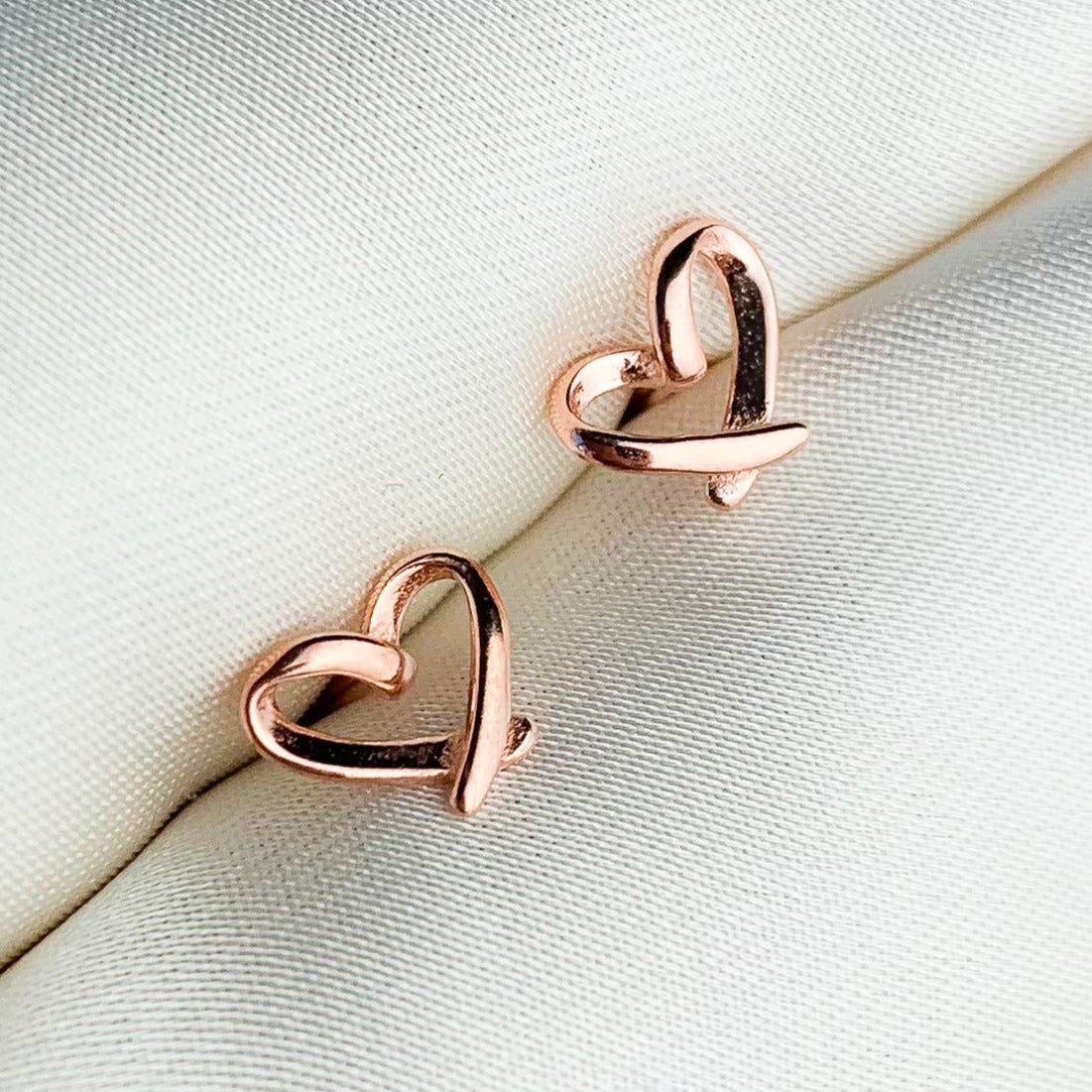 rose gold heart stud earrings