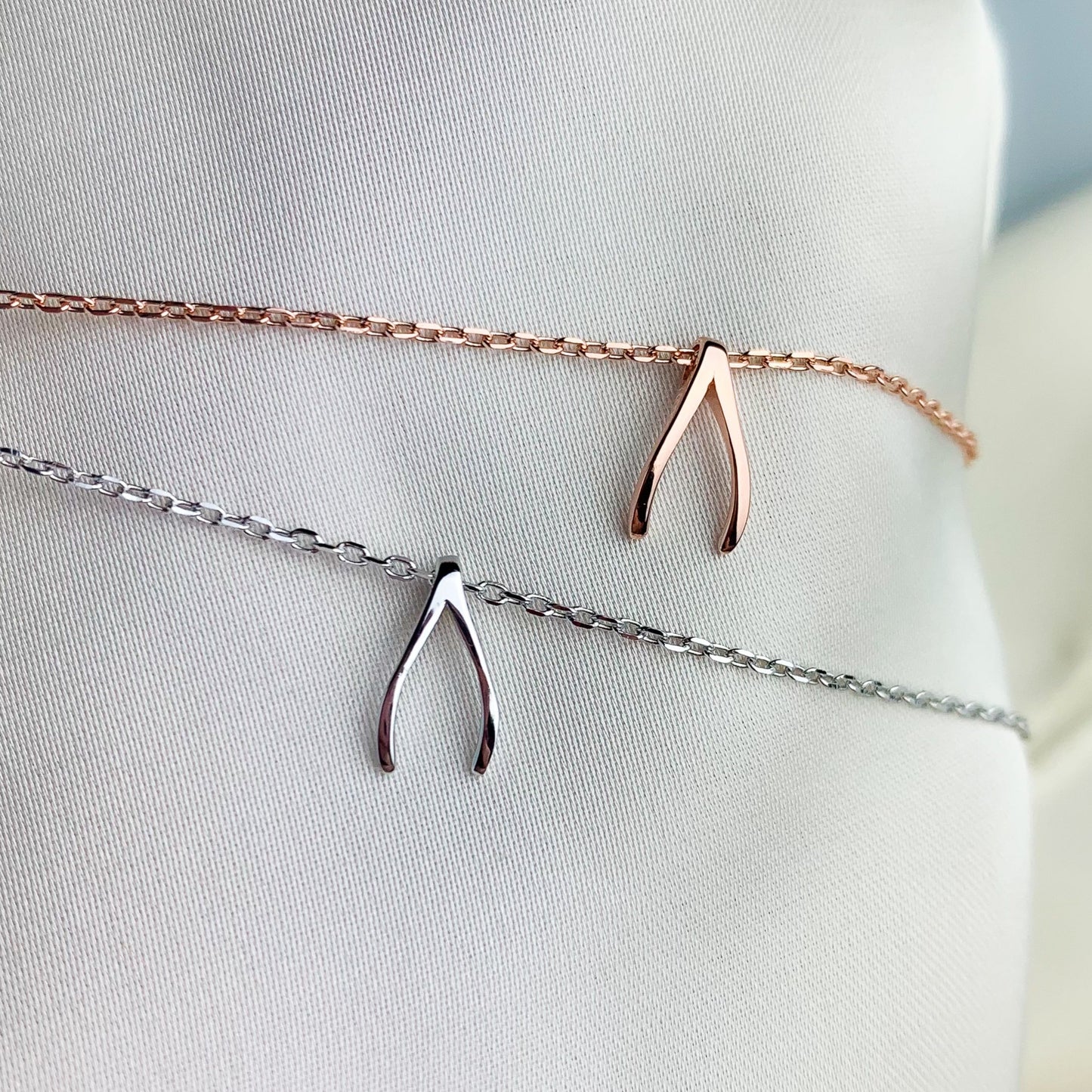 Wishbone Charm Chain Anklet