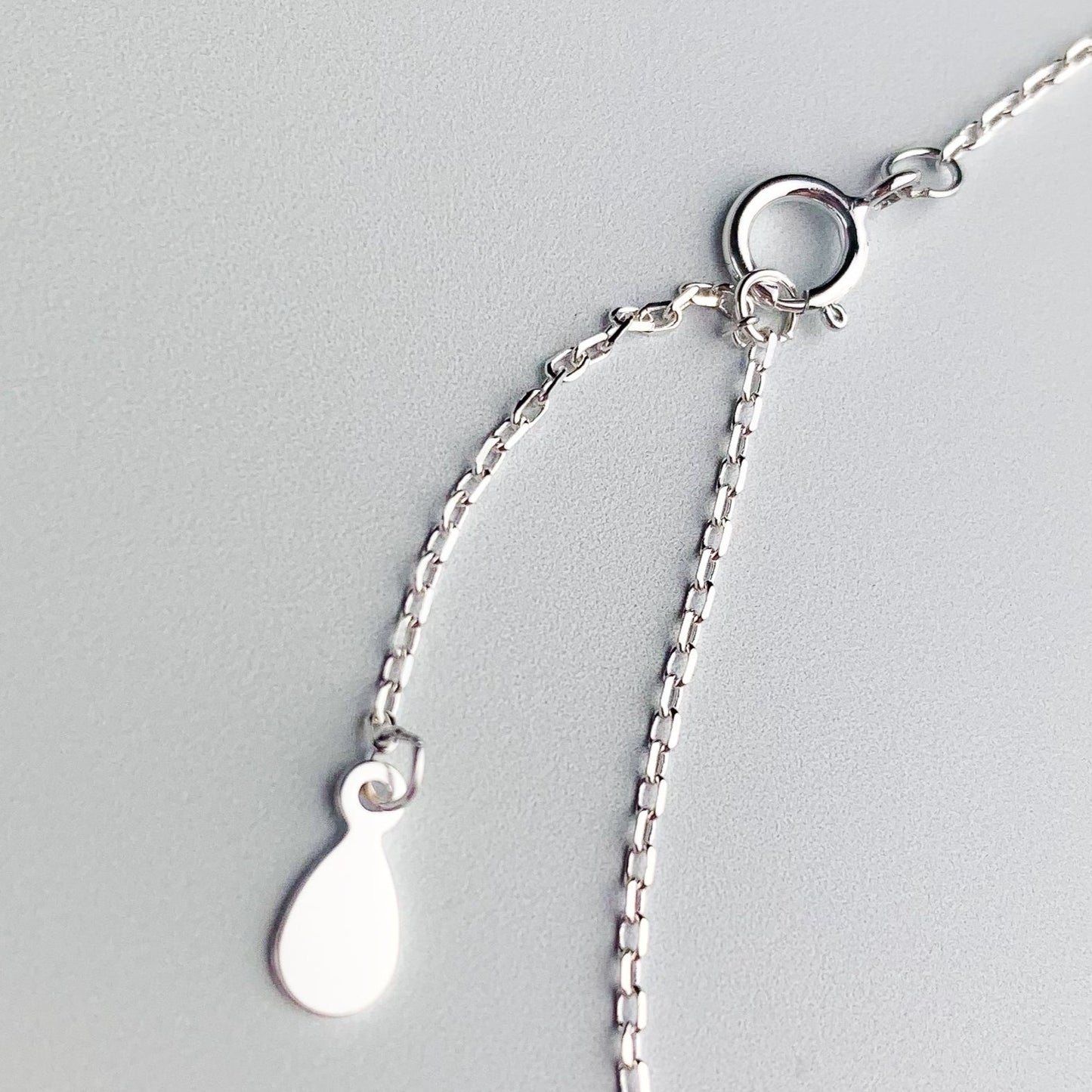 Tiny Heart Charm Anklet