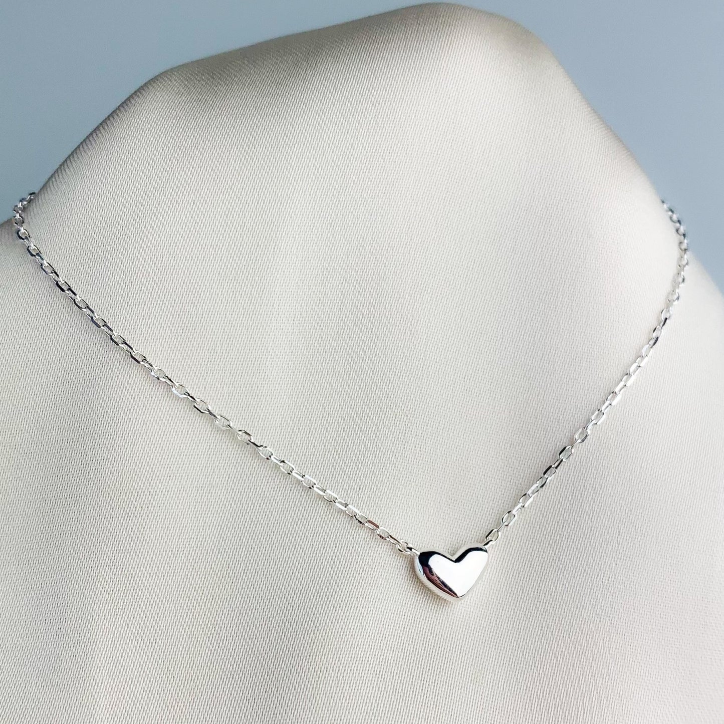 Tiny Heart Charm Anklet