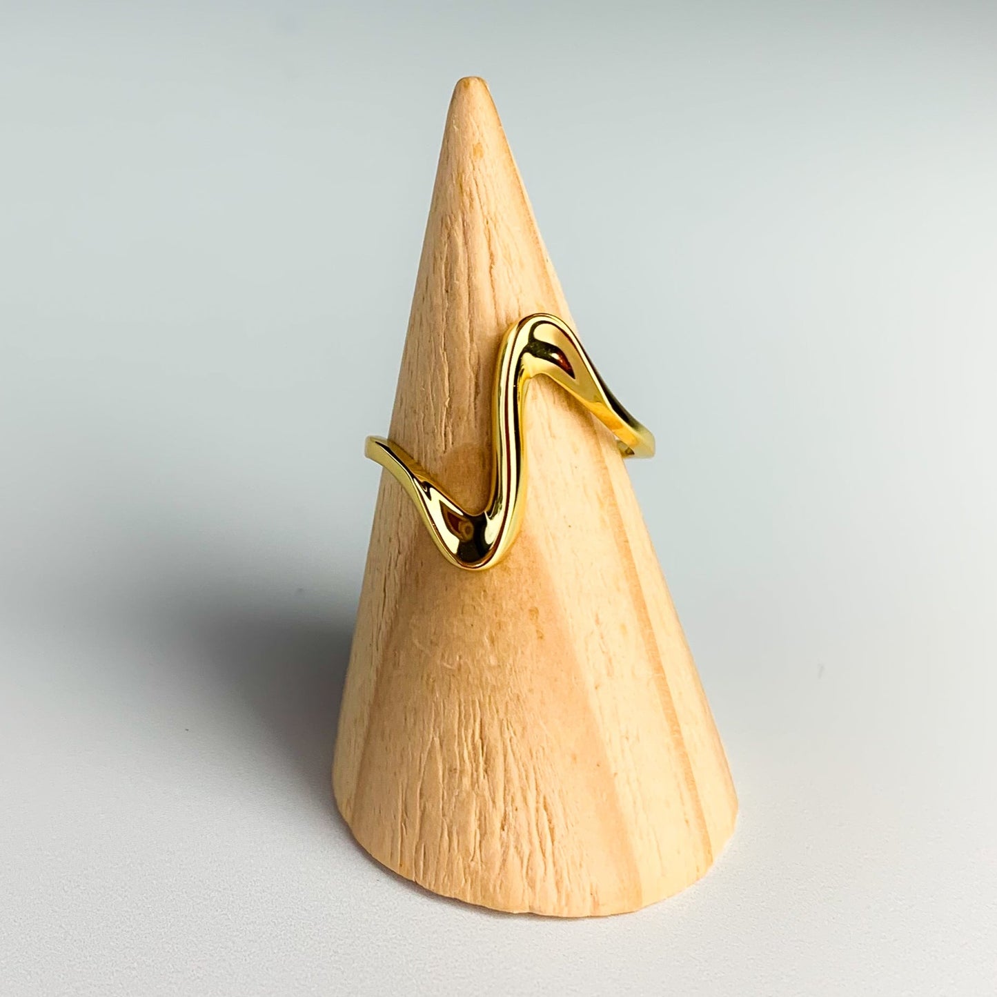 Adjustable Wave Ring