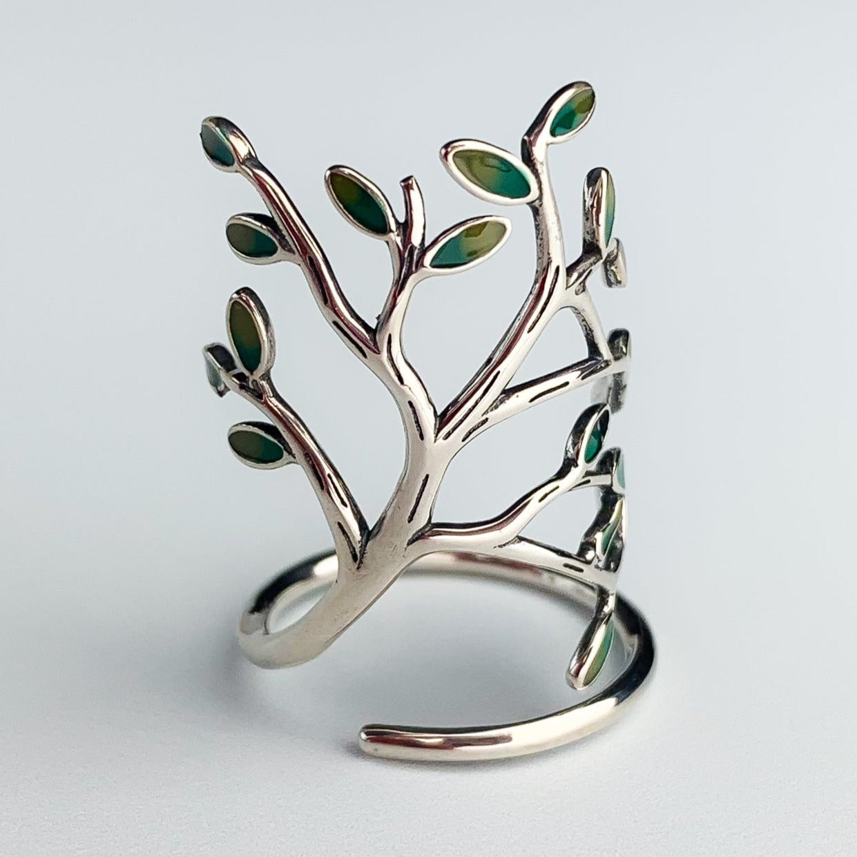 Statement Tree Ring