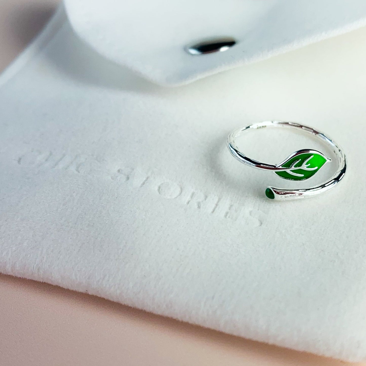 Green Leaf Adjustable Ring