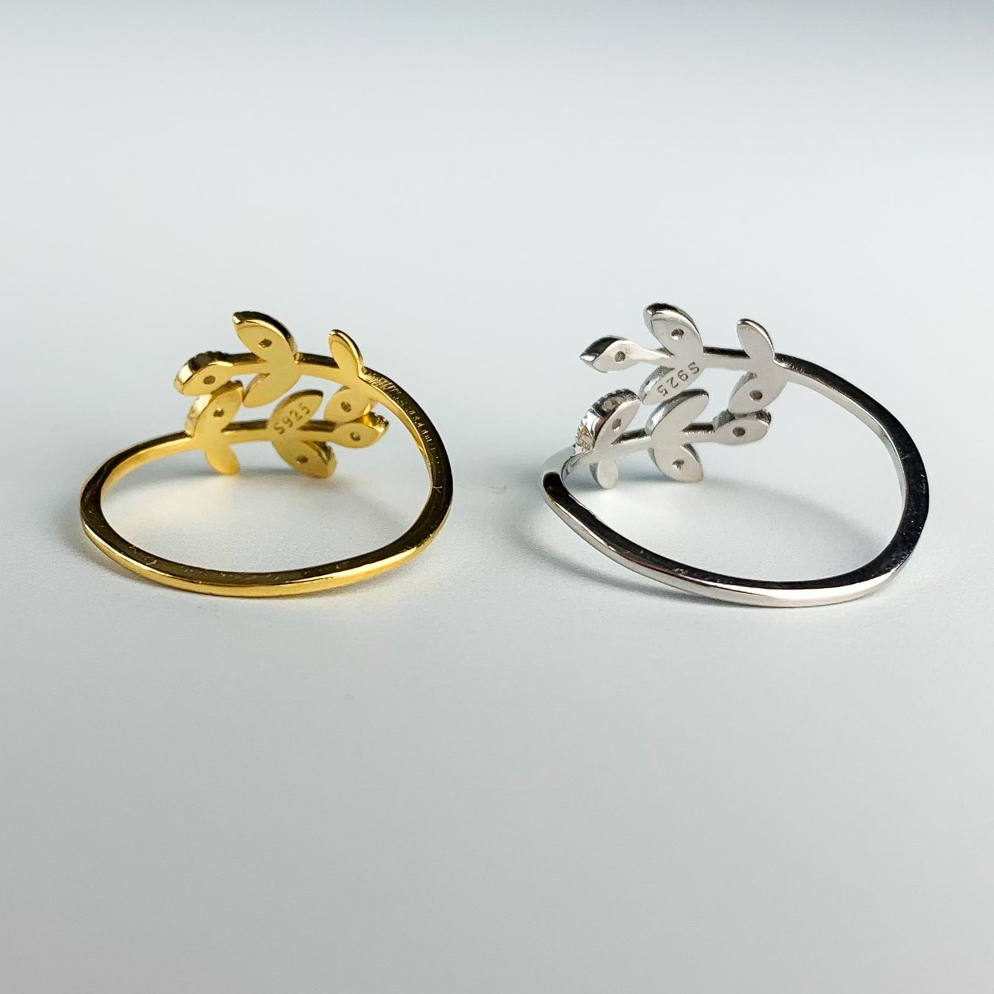 Crystal Detail Leaf Adjustable Ring
