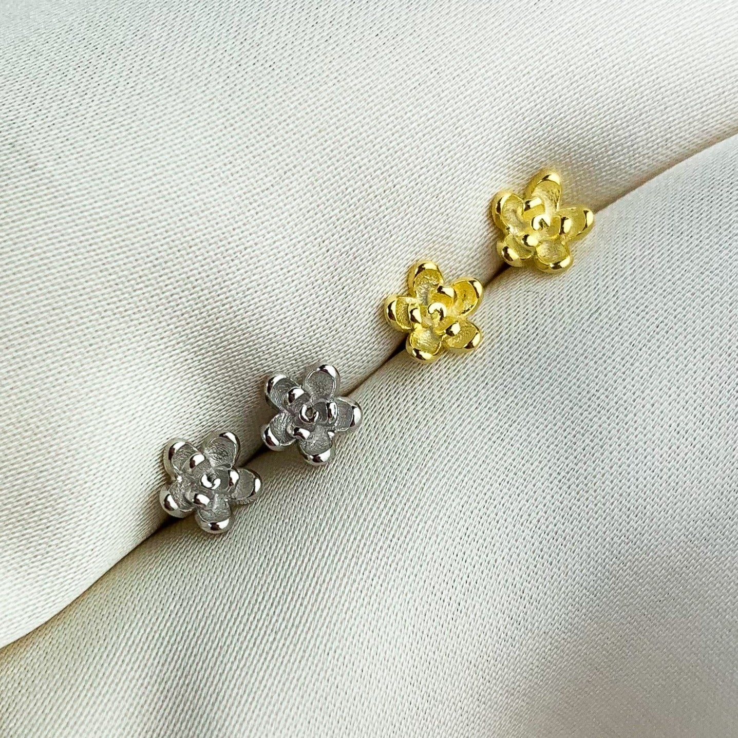 Minimalist Flower Stud Earrings