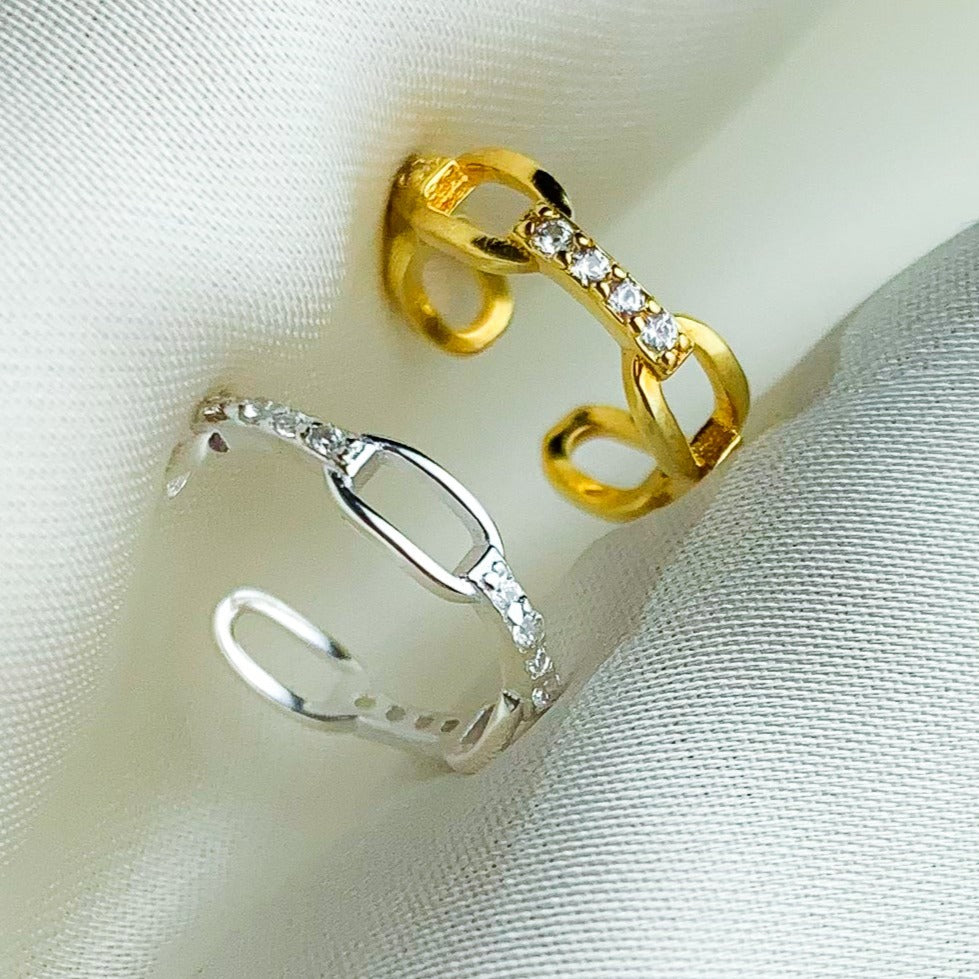 Crystal Detail Chainlink Ear Cuff