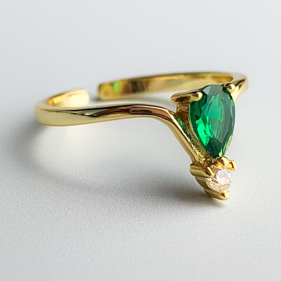 Sterling Silver Green Stone Ring