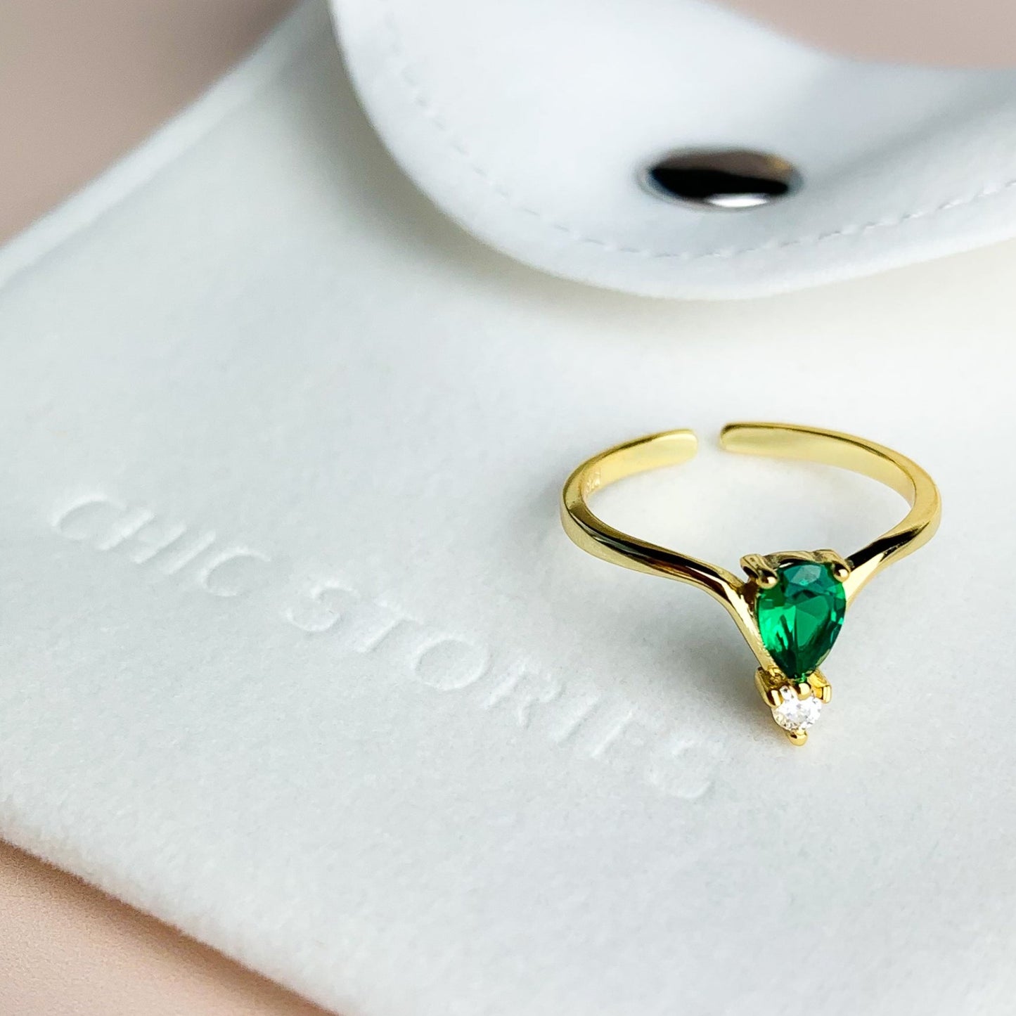 Sterling Silver Green Stone Ring