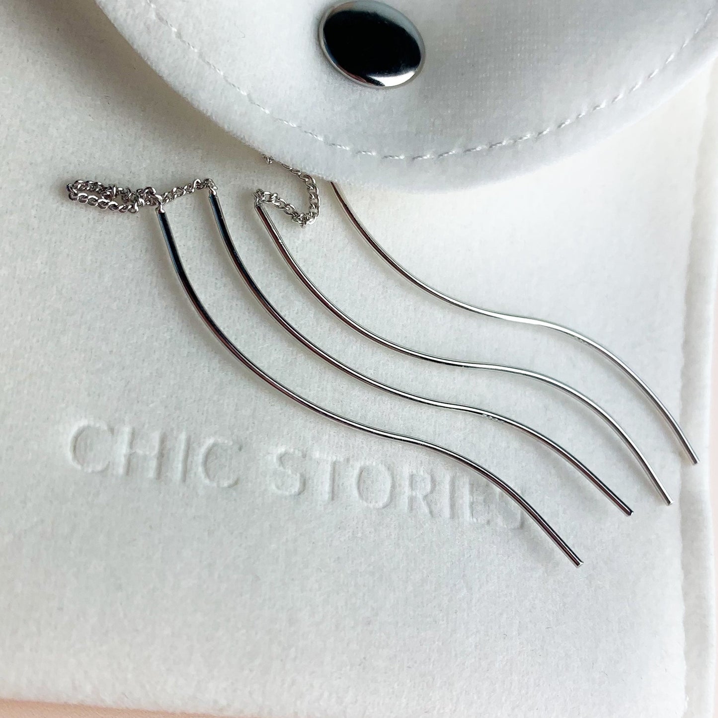 Wavy Threader Earrings