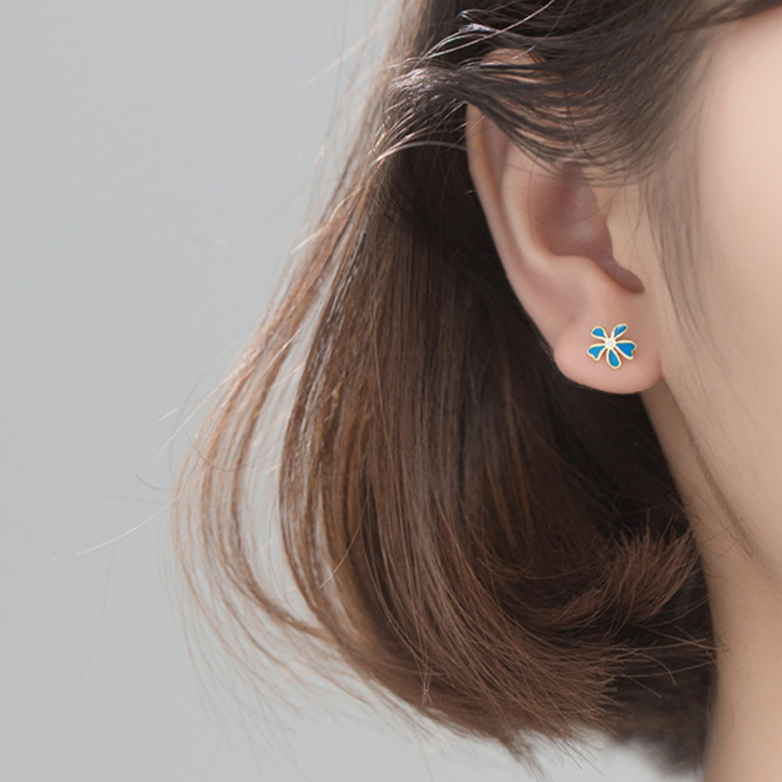 Asymmetrical Flower Stud Earrings