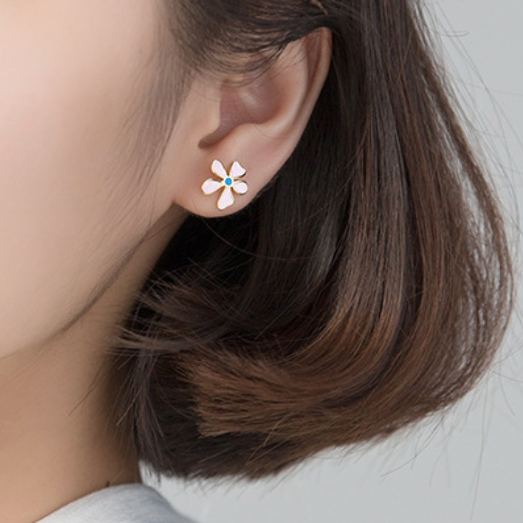 Asymmetrical Flower Stud Earrings