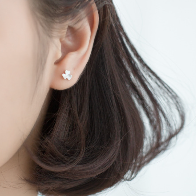 Three Leaf Clover Stud Earrings