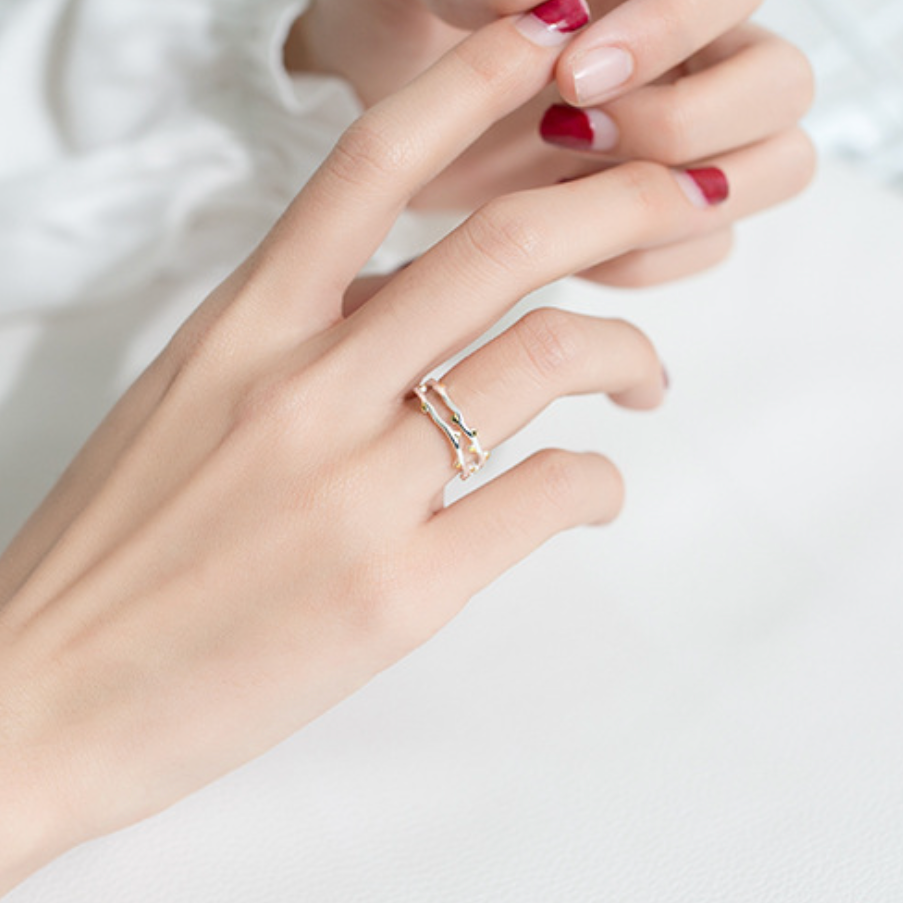Double Band Tree Branch Ring