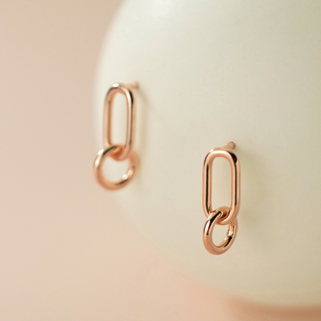 Chain Link Dangle Earrings