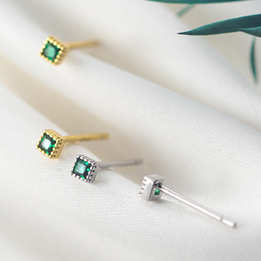 Green Crystal Square Stud Earrings