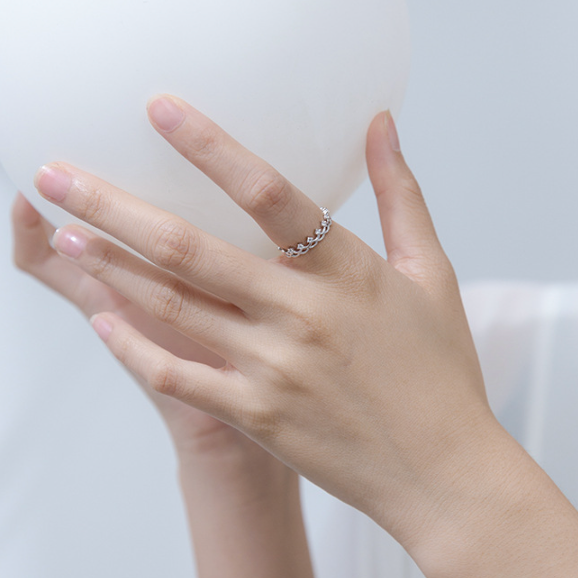 Crystal Detail Crown Adjustable Ring