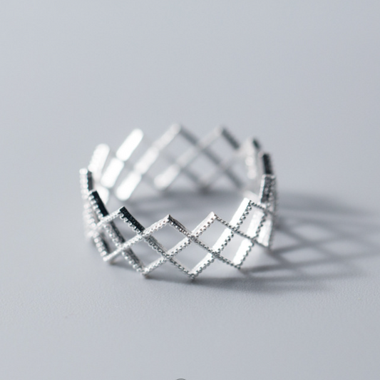 Cross Hatch Adjustable Ring
