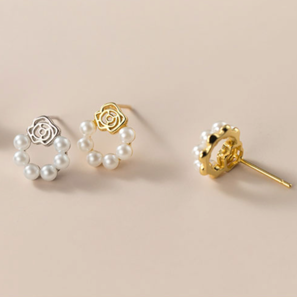 Pearl Circle Rose Stud Earrings