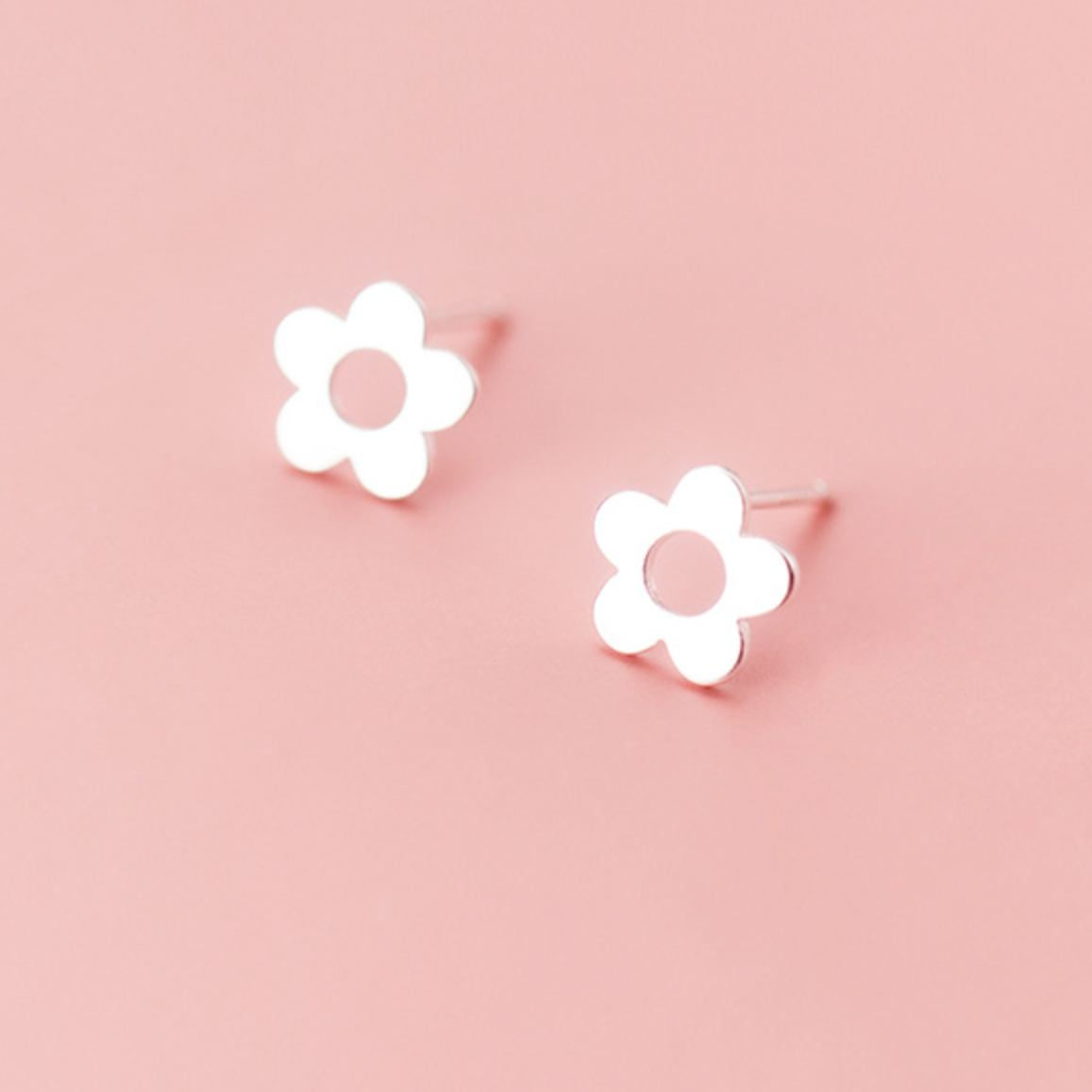 Simple Flower Stud Earrings