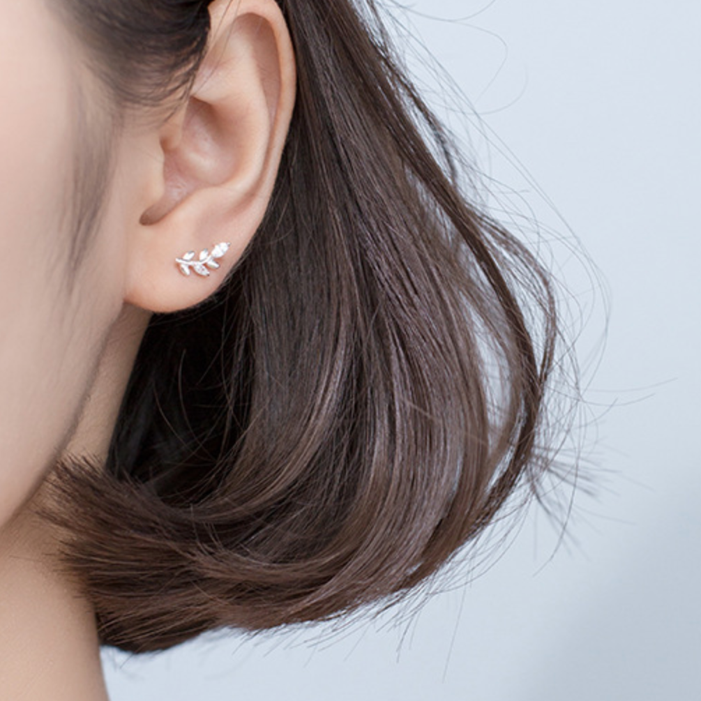 Crystal Detail Leaf Stud Earrings