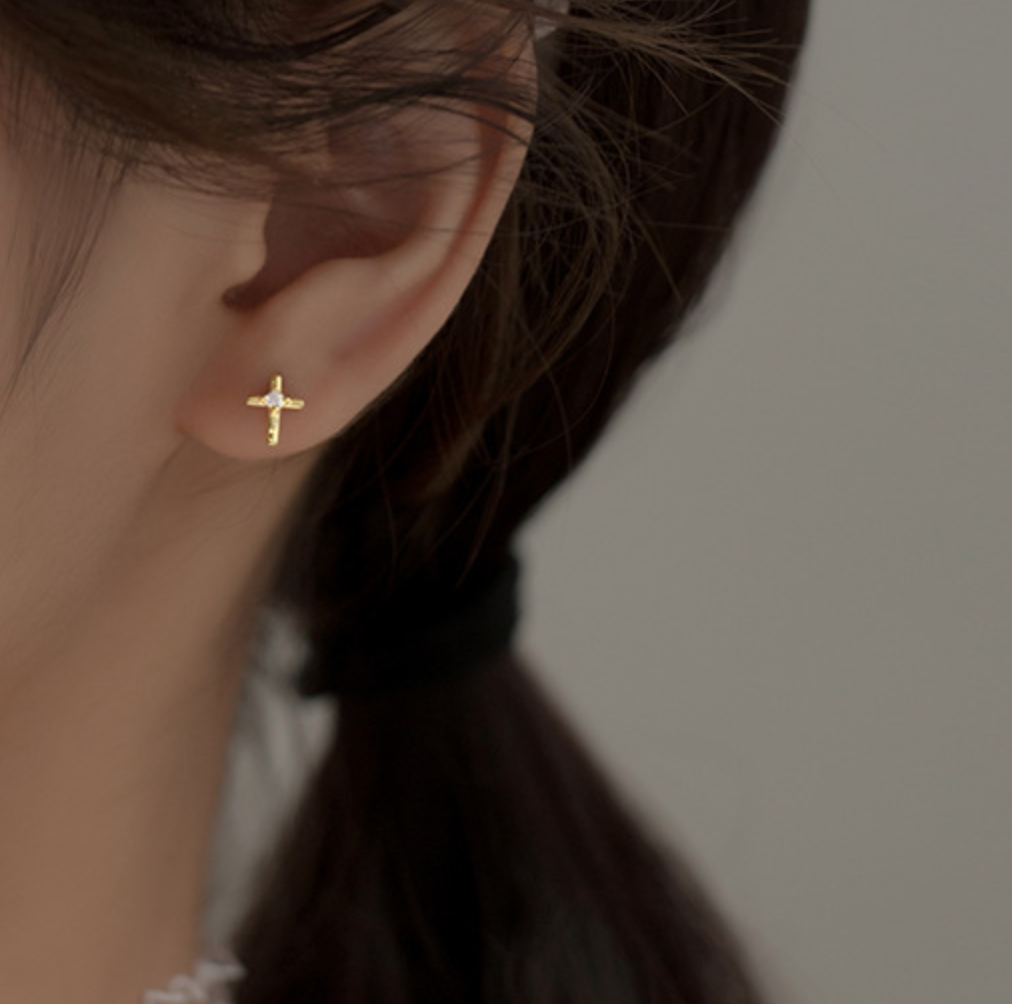 Tiny Crystal Detail Cross Stud Earrings
