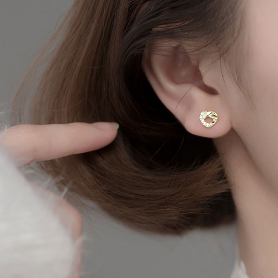 Sterling Silver Knot Studs