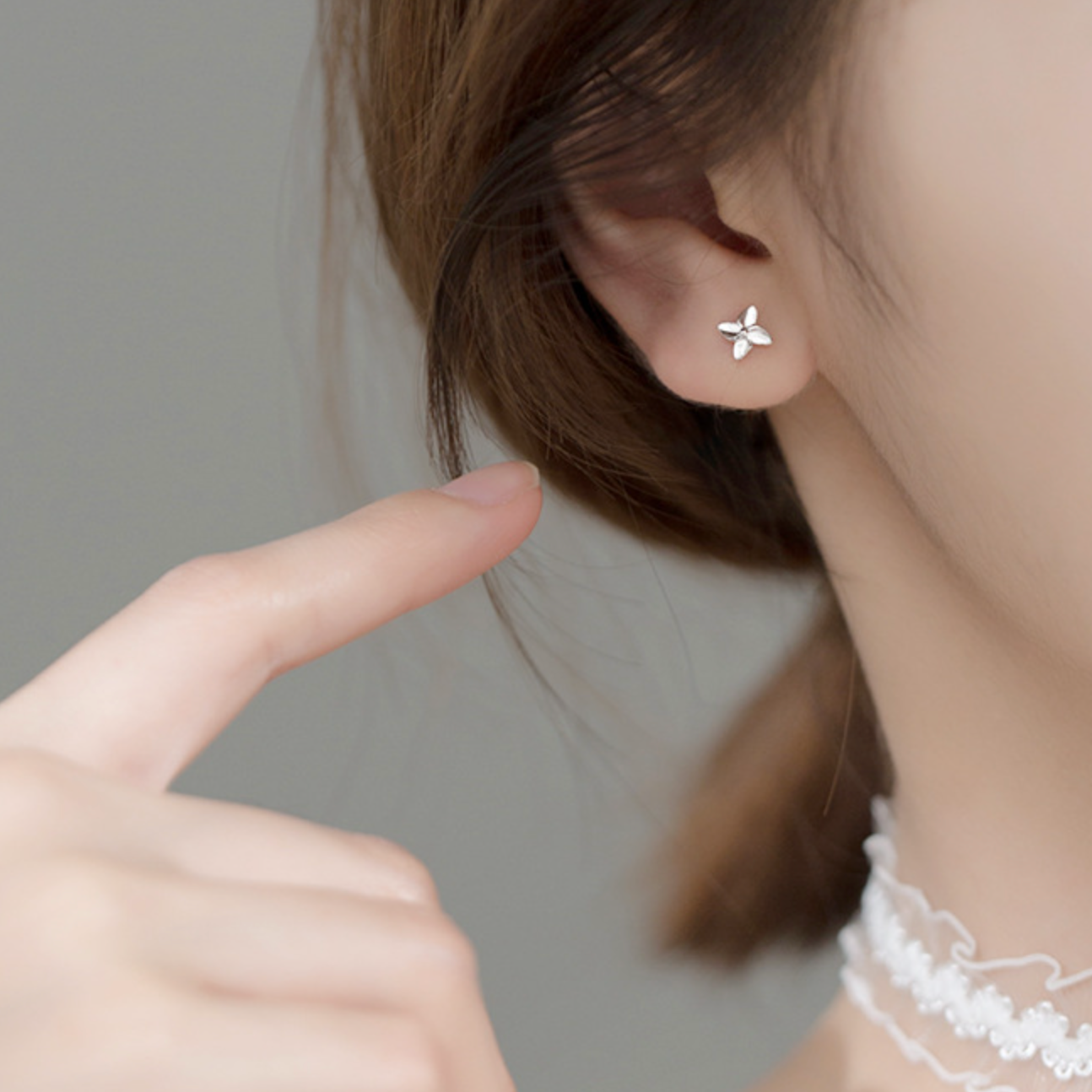 Pinwheel Stud Earrings