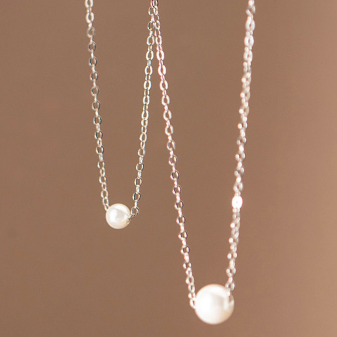 Pearl Pendant Necklace