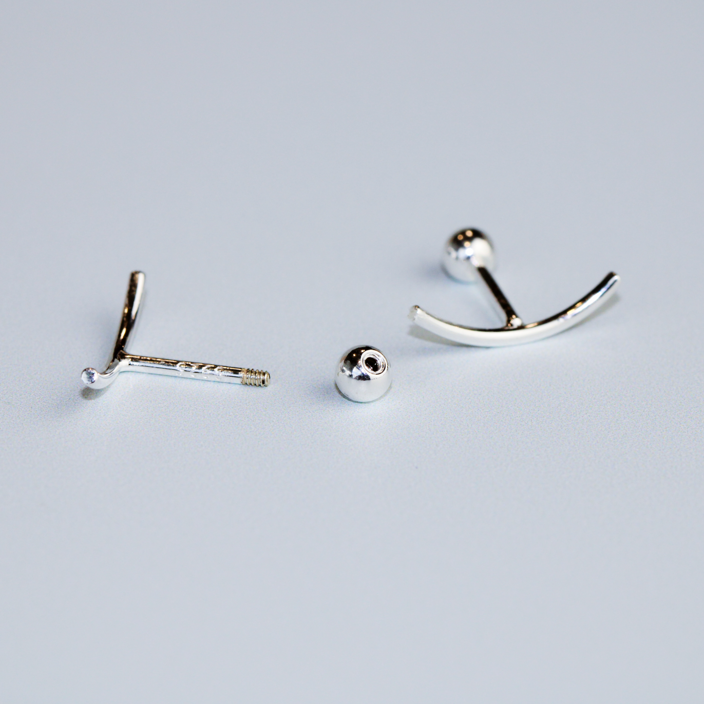 Curve Screw Back Stud Earrings