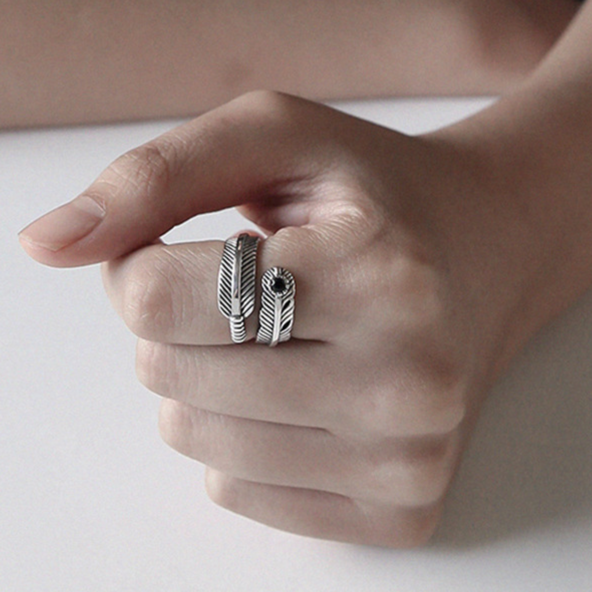 Adjustable Feather Spiral Ring