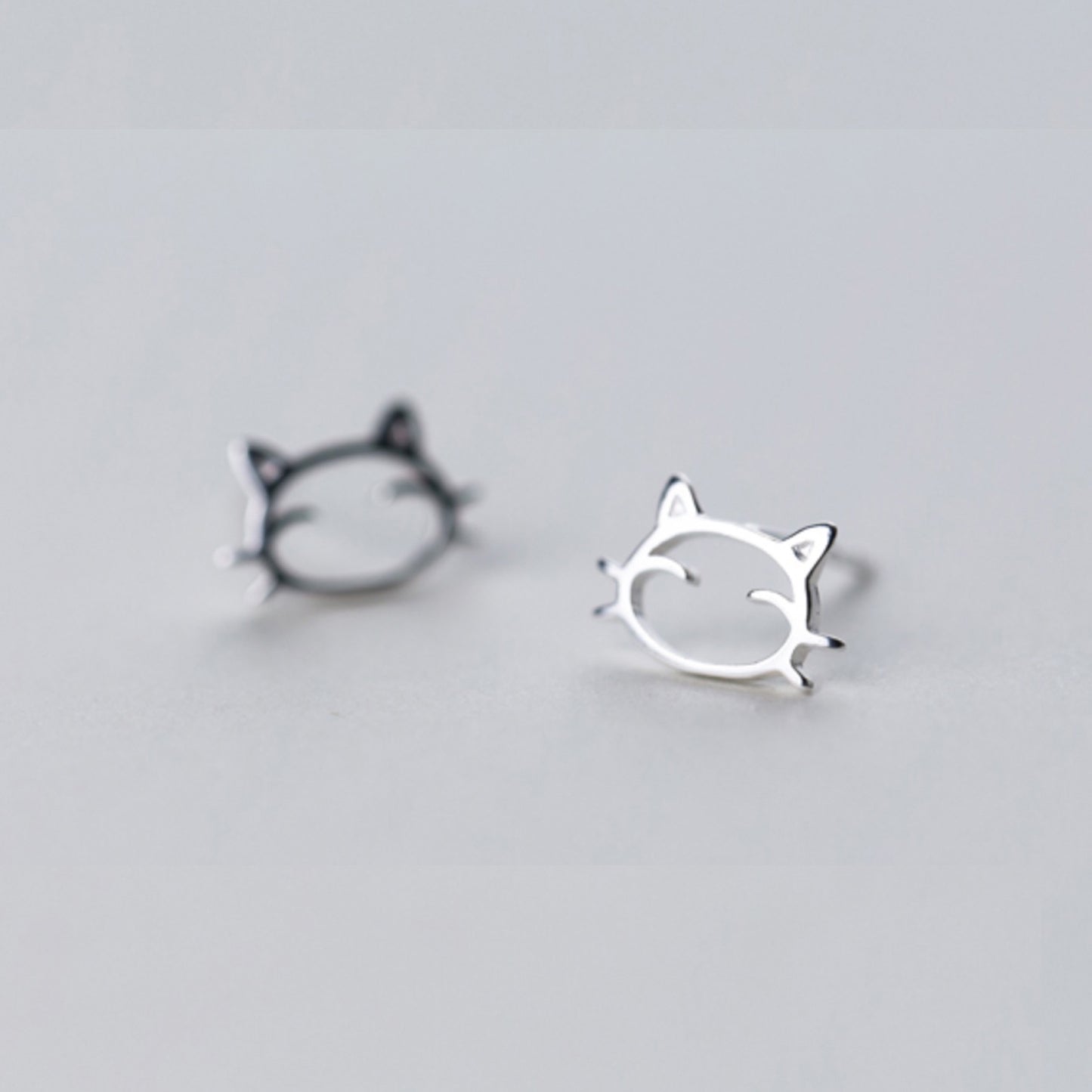 Simple Cat Face Stud Earrings