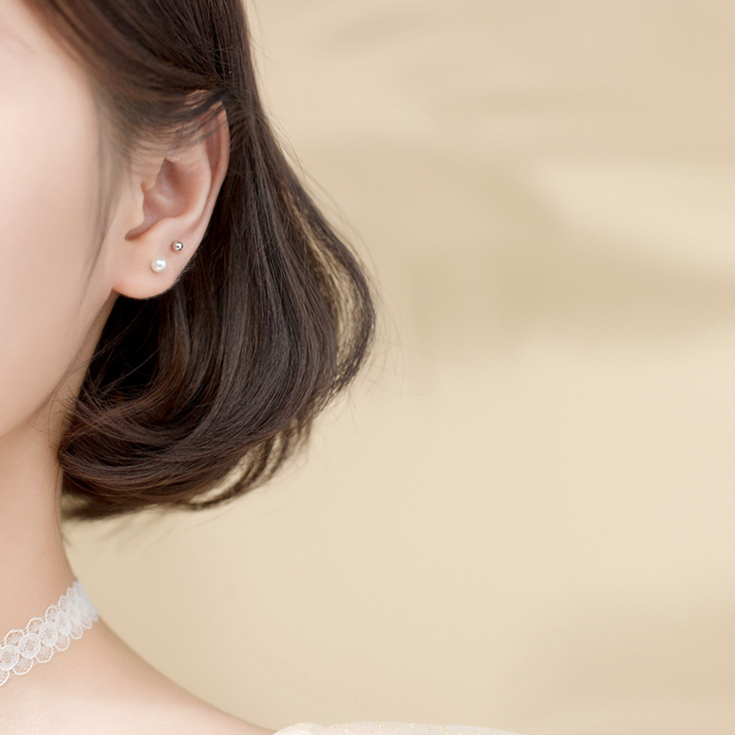 Pearl Screw Back Stud Earrings