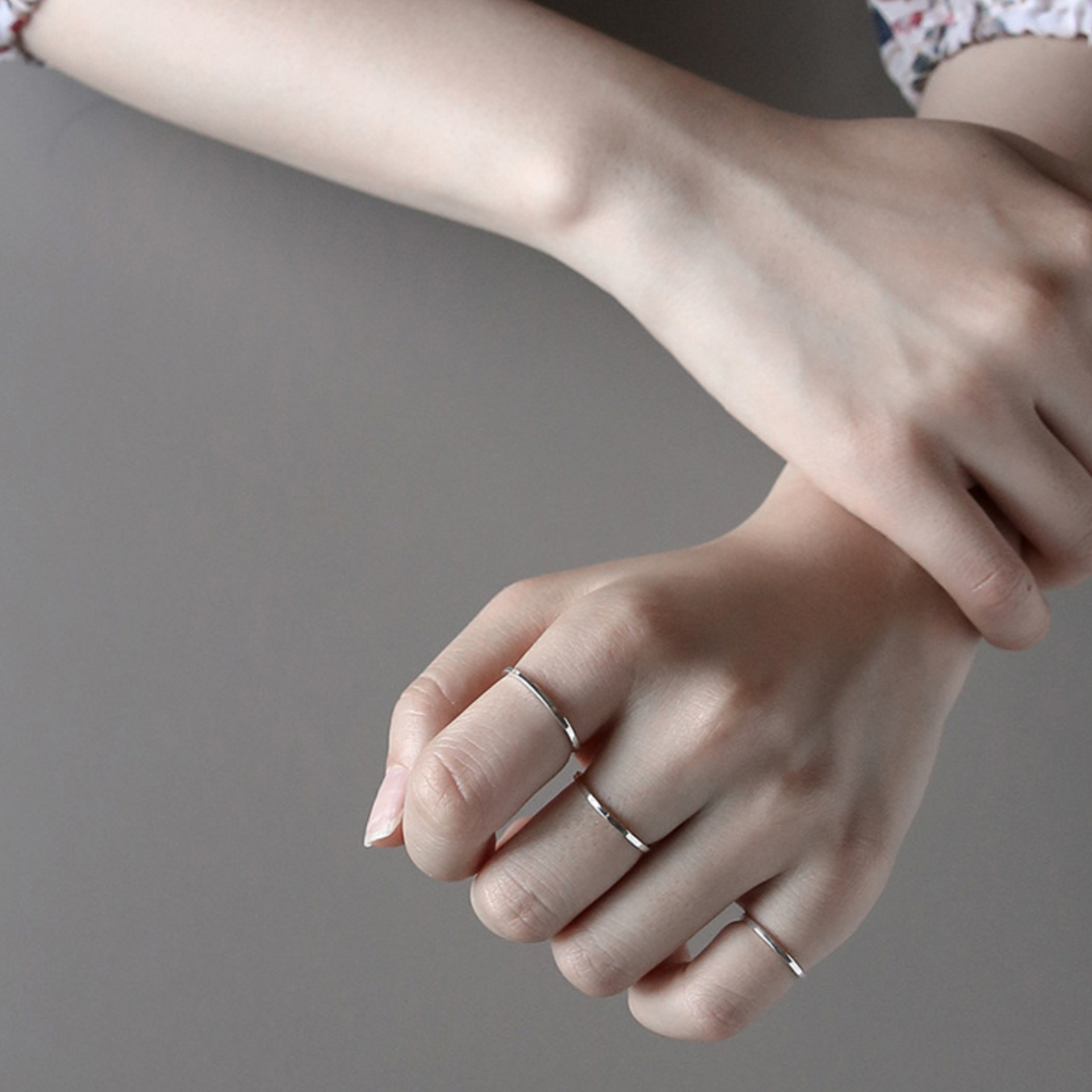 Minimalist Band Adjustable Ring