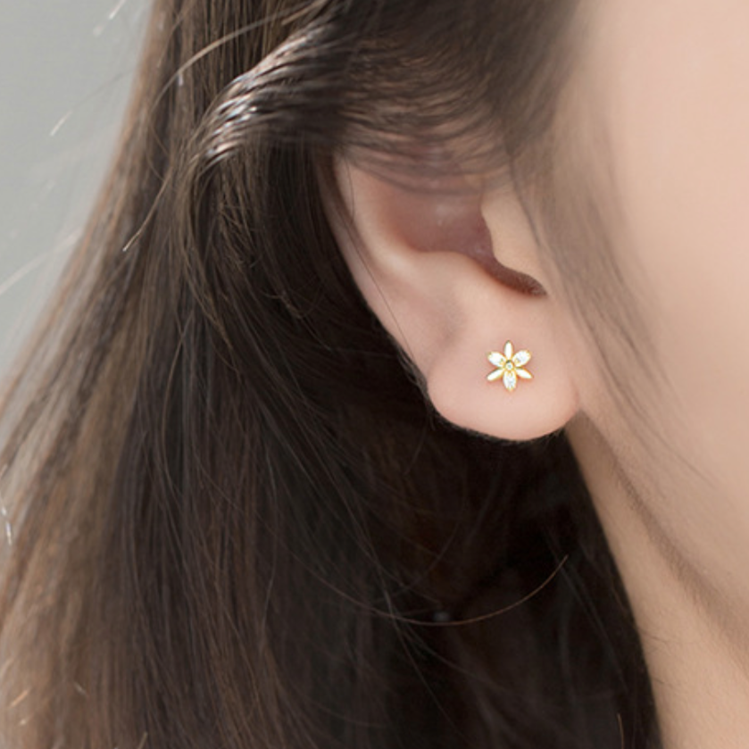 Asymmetrical Flower Stud Earrings