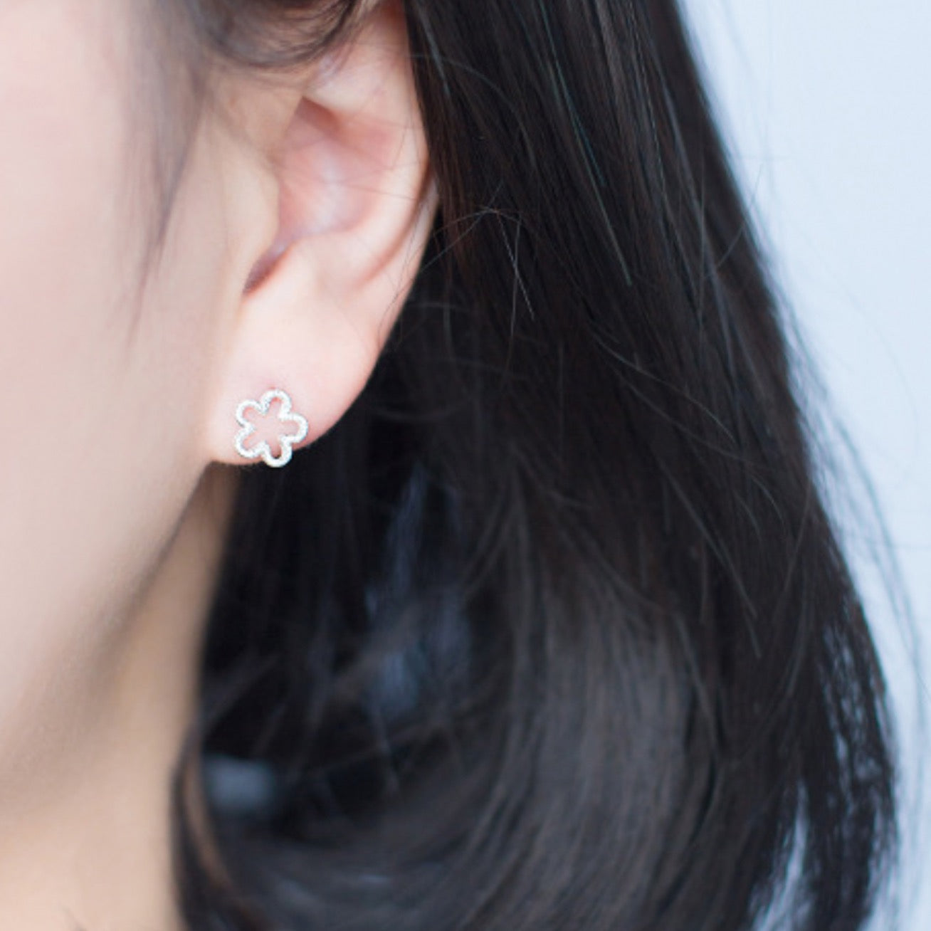 Minimalist Flower Stud Earrings