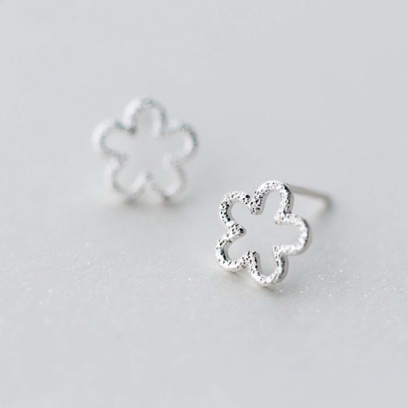 Minimalist Flower Stud Earrings