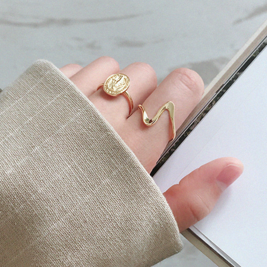 Adjustable Wave Ring