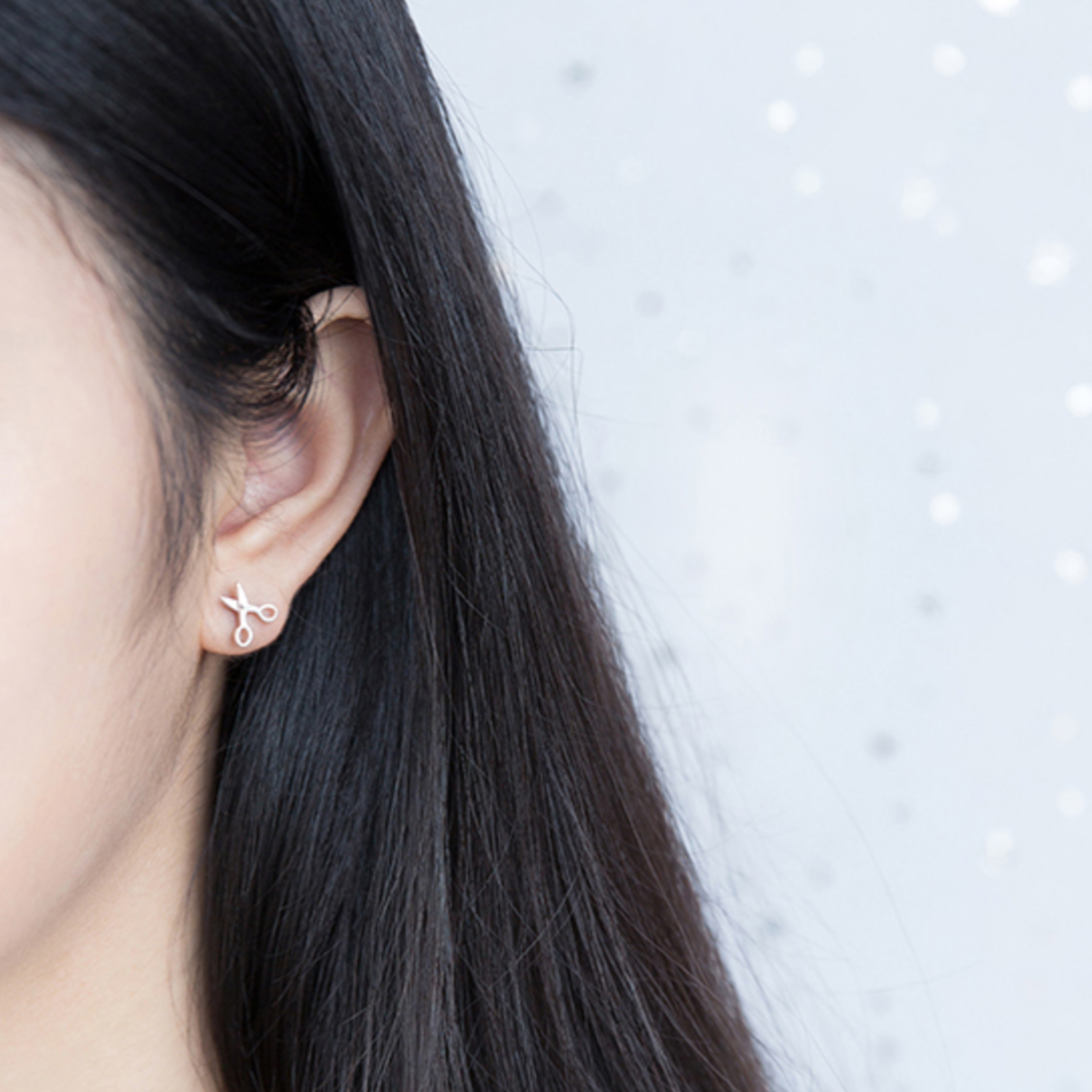 Tiny Scissor Stud Earrings