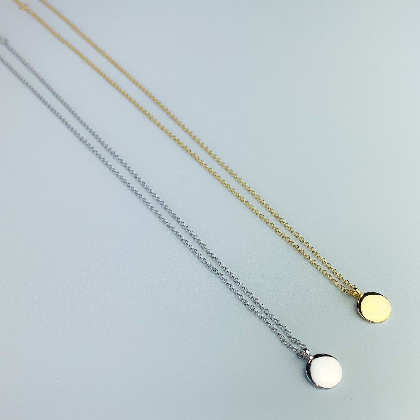 Minimalist Circle Pendant Necklace