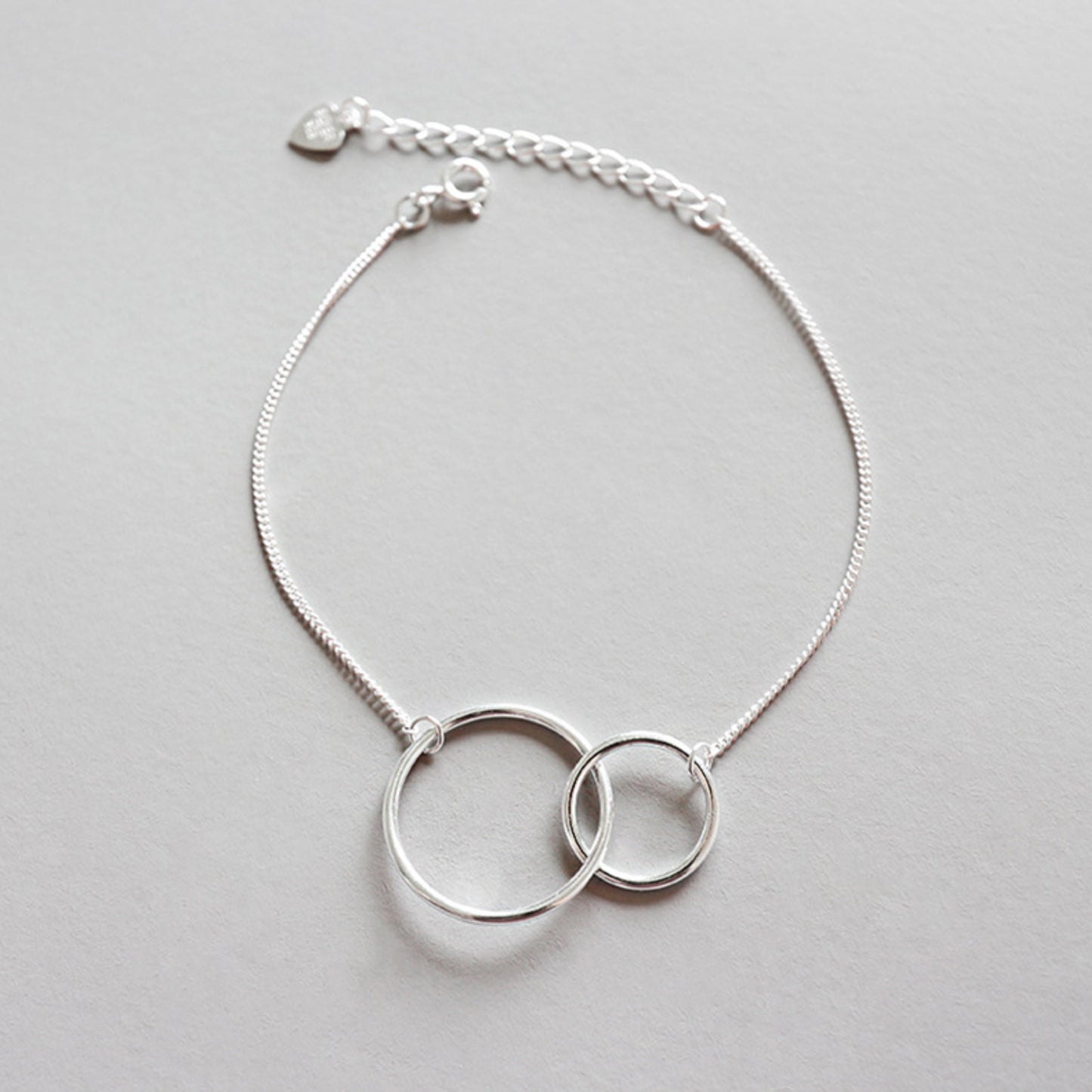 Interlocking Circles Bracelet