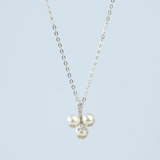 Pearl Cluster Necklace