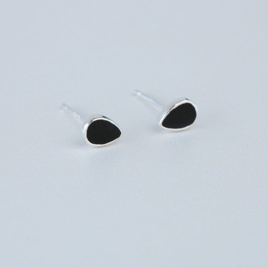 Black Teardrop Stud Earrings