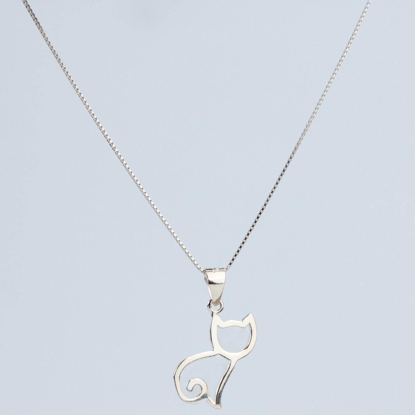Minimalist Cat Pendant Necklace