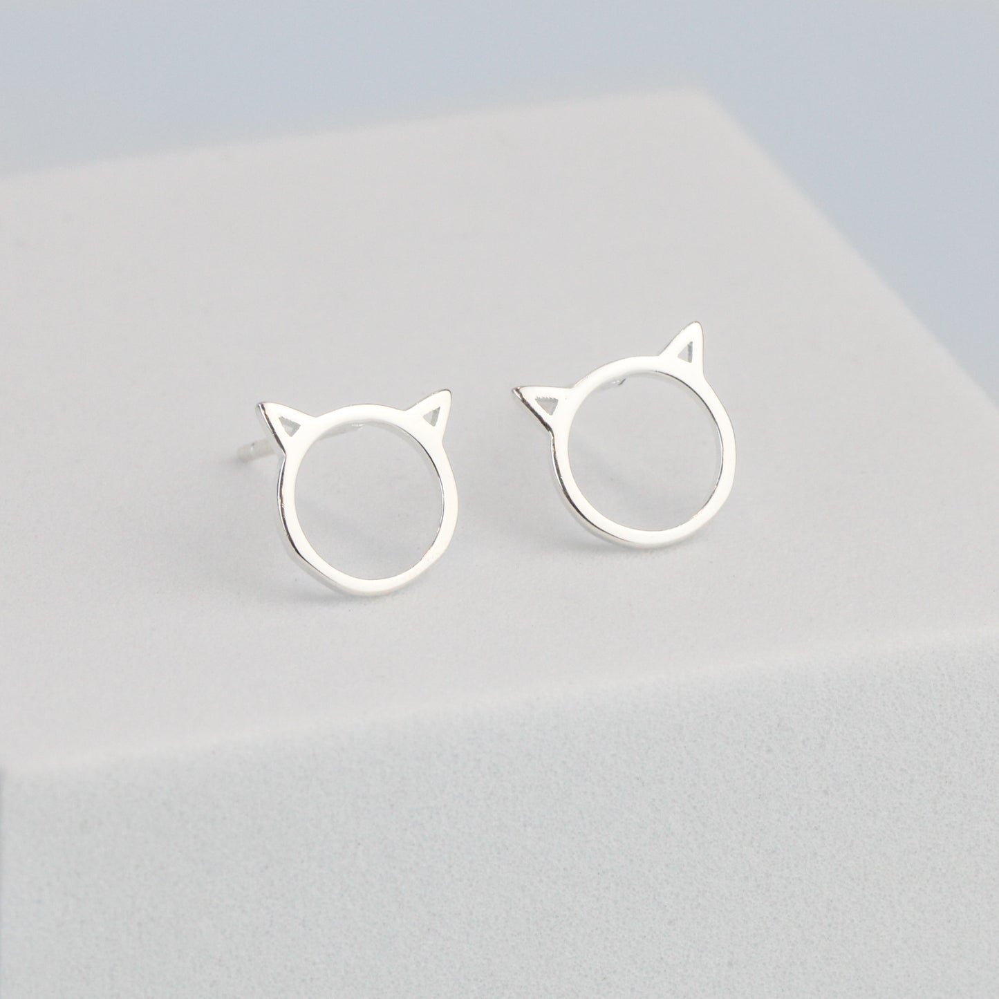 Minimalist Cat Face Stud Earrings